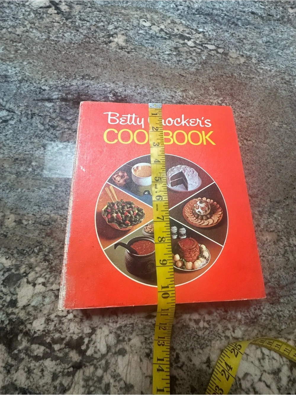 Vtg Betty Crocker Red Pie Edition Cookbook